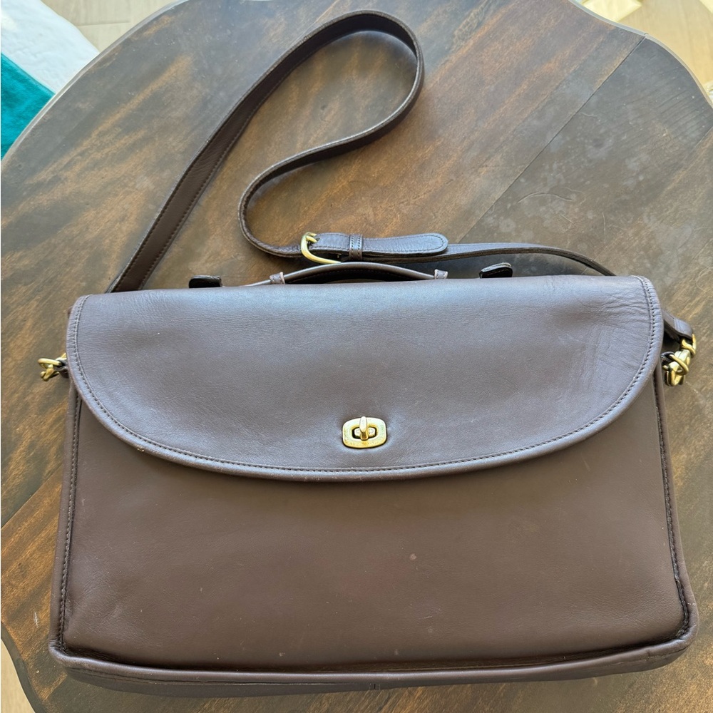 Vintage Coach Chocolate Brown Leather Lexington Messenger Bag